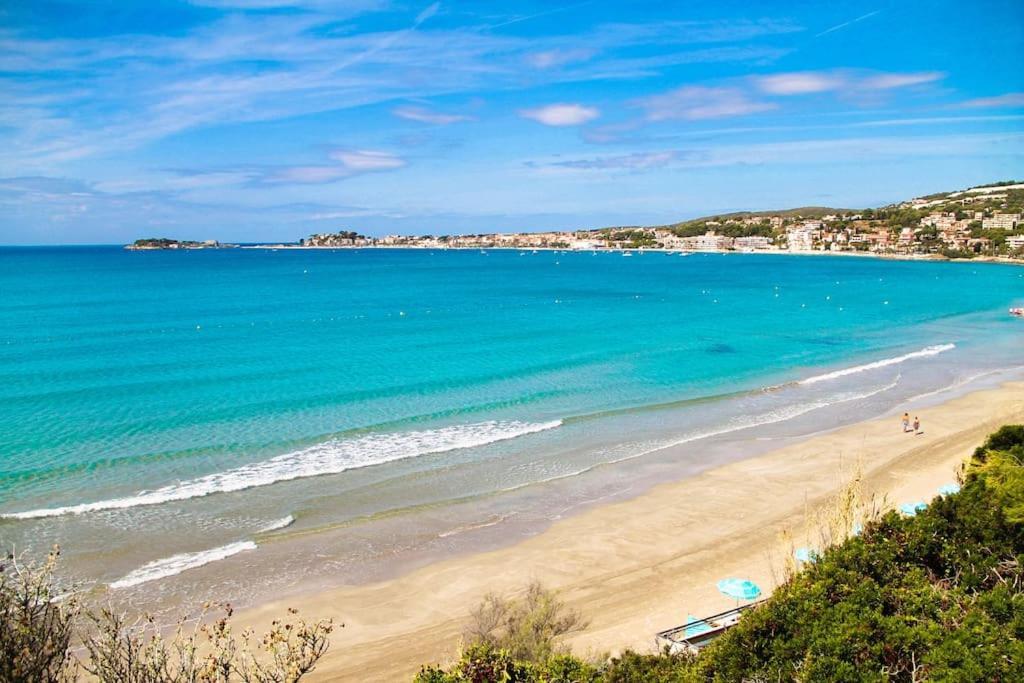 Appartement Tout Confort, Piscine Et Acces Plage Sanary-sur-Mer Luaran gambar